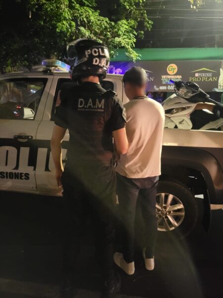 Con múltiples intervenciones de la Policía Motorizada se refuerza la seguridad en Posadas imagen-6