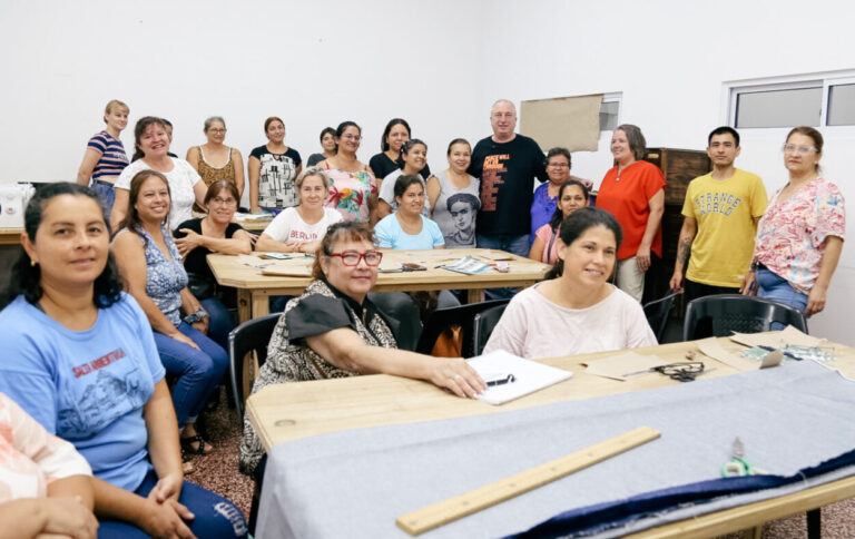 La Universidad Popular de Misiones llegó a los 10 mil egresados y amplía su presencia en toda la provincia imagen-17