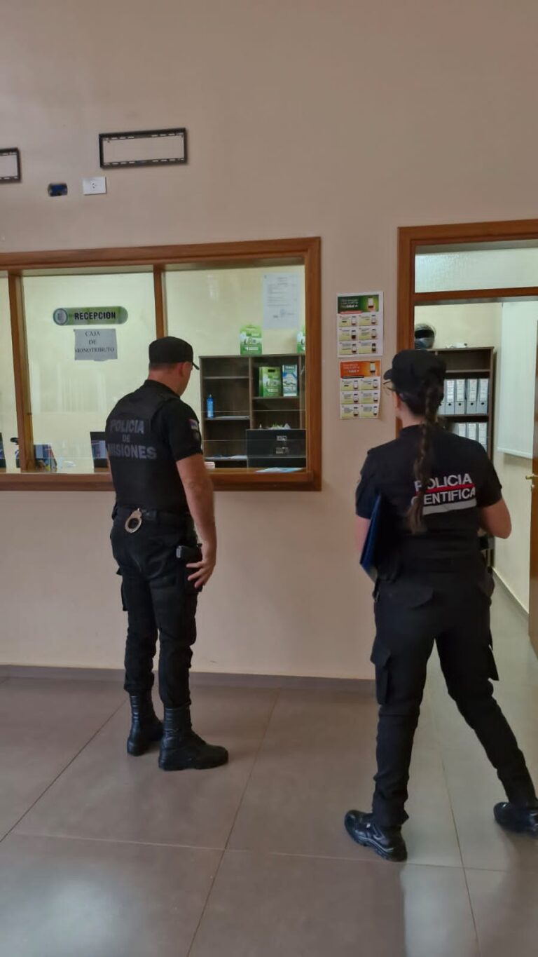 Demoraron a un adolescente por el robo de más de $400 mil de una clínica imagen-43