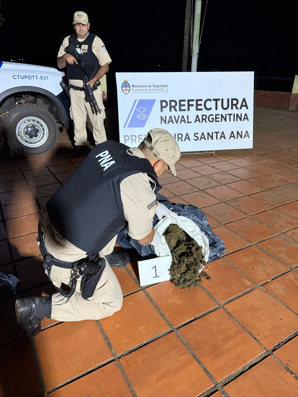 Incautan más de 41 kilos de cogollos de marihuana cuyo valor supera los $130 millones imagen-2