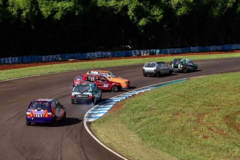 Automovilismo: el Misionero de Pista y el TC2000 juntos en Oberá imagen-36