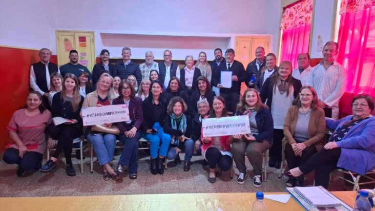 Capacitaron sobre “Herramientas para el fortalecimiento del Sistema de Protección Integral de los NNyA” imagen-42