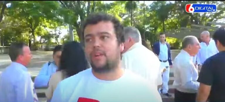 Elecciones 2025: "Seguiremos solucionando las diferentes problemáticas que tienen los barrios posadeños", dice candidato a Concejal imagen-39