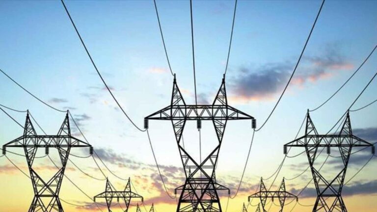 Casi dos millones de hogares perdieron los subsidios en sus tarifas de luz en los últimos nueve meses imagen-46