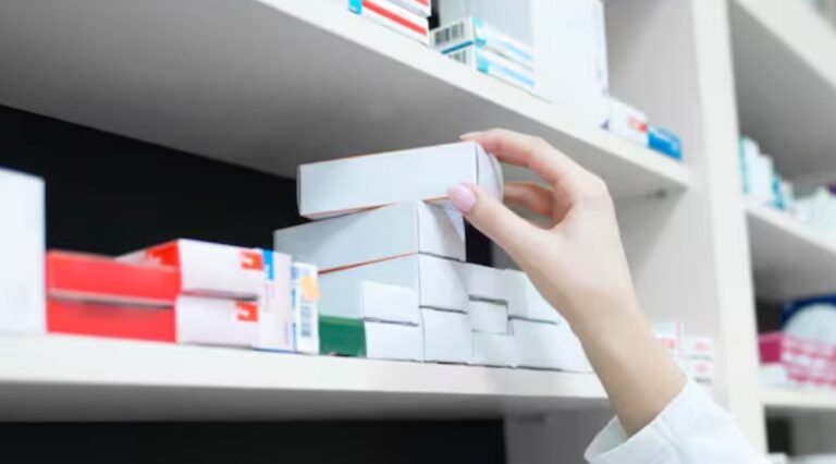 El Gobierno advierte sobre los precios de los medicamentos y apunta contra los laboratorios importadores imagen-43