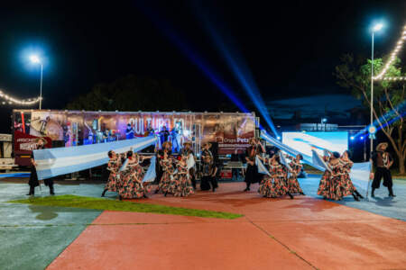 Música, danza y artes circenses, la celebración comunitaria del 25 de Mayo en el Parque posadeño «María Morínigo» Música, danza y artes circenses, la celebración comunitaria del 25 de Mayo en el Parque posadeño "María Morínigo" imagen-7