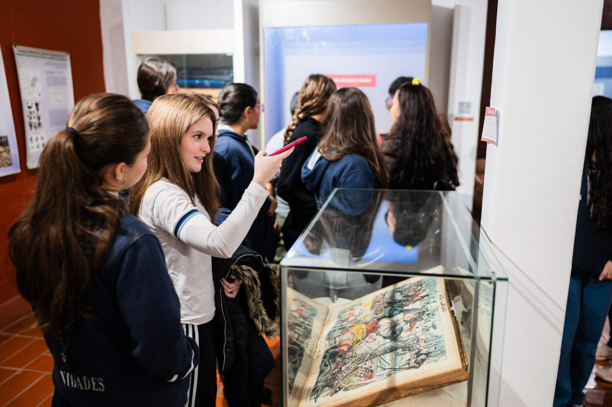 Historia misionera: estudiantes del Instituto Santa Catalina visitaron el Museo Histórico y Arqueológico Andrés Guacurarí imagen-10