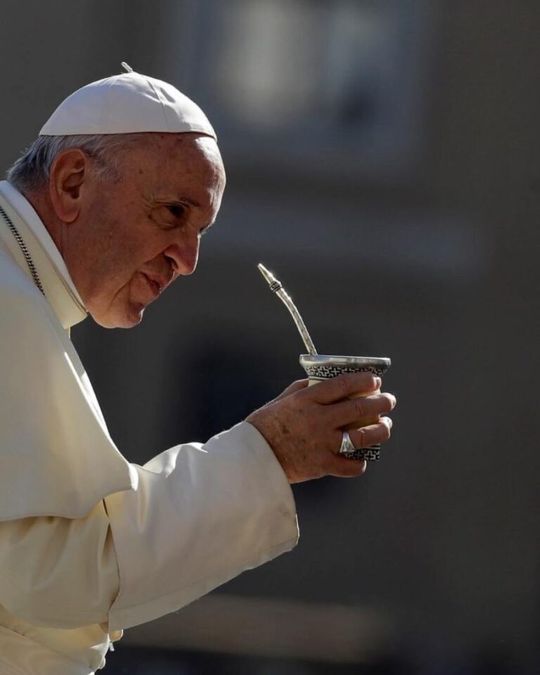 "¡Gracias Papa Francisco!", el agradecimiento del Inym "por levantar tan alto a la Infusión Nacional" imagen-37
