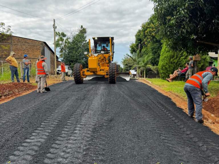 Nuevas calles asfaltadas para Panambí, con Pavimento Urbano de la DPV imagen-25