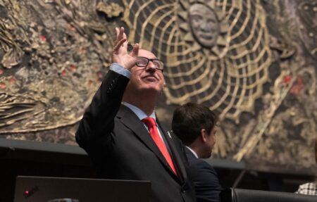 En su discurso anual en la Legislatura, el Gobernador destacó las políticas para fortalecer el sector productivo imagen-7