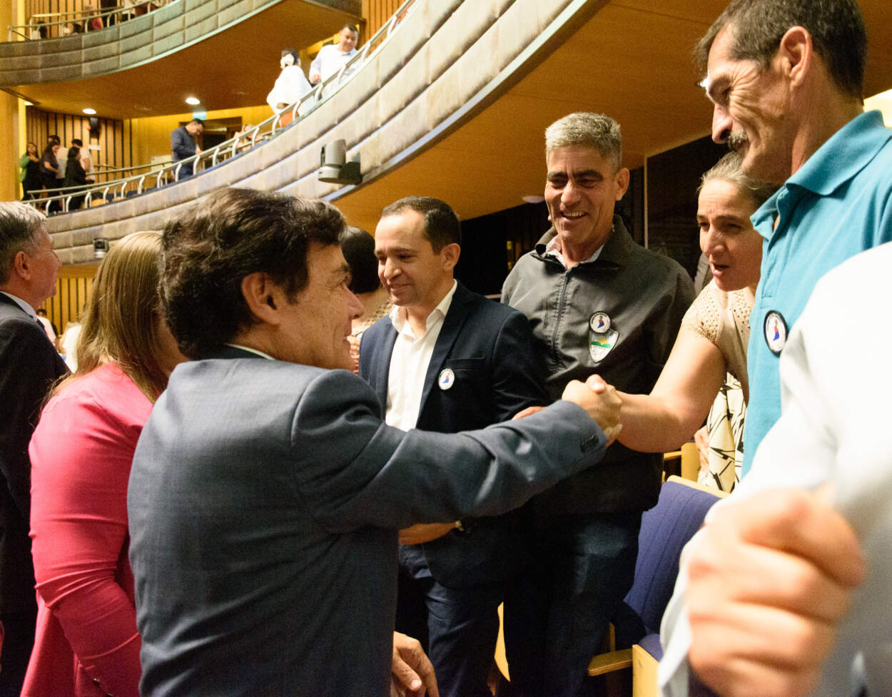 Legislatura: Dos Hermanas ya es el Municipio 79 y lo festejarán el sábado con un asado gratuito para más de mil personas 23 Legislatura: Dos Hermanas ya es el Municipio 79 y lo festejarán el sábado con un asado gratuito para más de mil personas imagen-22