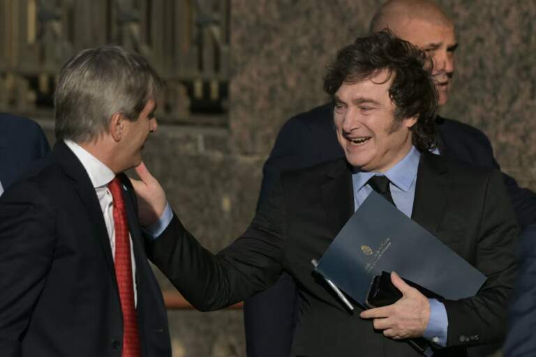 Razones y expectativas detrás de la decisión del Gobierno de volver al mercado de deuda internacional después de 7 años Razones y expectativas detrás de la decisión del Gobierno de volver al mercado de deuda internacional después de 7 años imagen-47