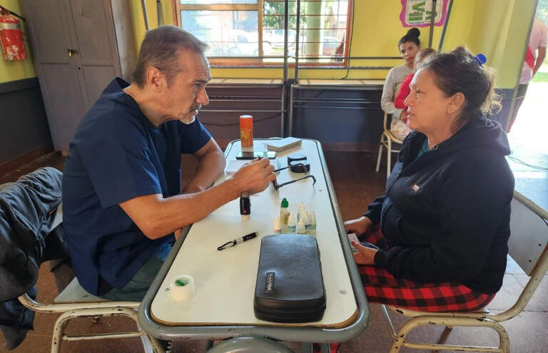 Programa "Mirar Mejor" continúa su recorrido y atenderá en Colonia Alberdi imagen-17