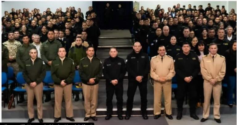 Policías, fuerzas federales y la Justicia, unidos en Misiones contra el crimen organizado imagen-50