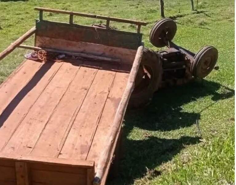 San Pedro: una pareja fallece al volcarse su tractor imagen-15