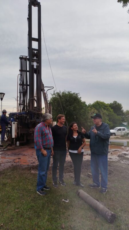 Passalacqua supervisó avances de obras de agua y asfalto en Profundidad Passalacqua supervisó avances de obras de agua y asfalto en Profundidad imagen-8