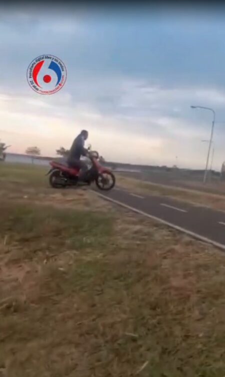 Adolescente denuncia acoso de un hombre que se moviliza en moto y hay alerta en el vecindario Adolescente denuncia acoso de un hombre que se moviliza en moto y hay alerta en el vecindario imagen-4