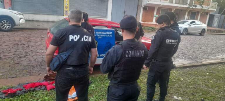 Infraganti: pareja de "mecheros" fueron atrapados en pleno acto de robo imagen-18