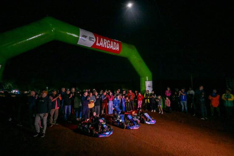Karting: Campo Grande estrenó su iluminación con la disputa de las series nocturnas imagen-20