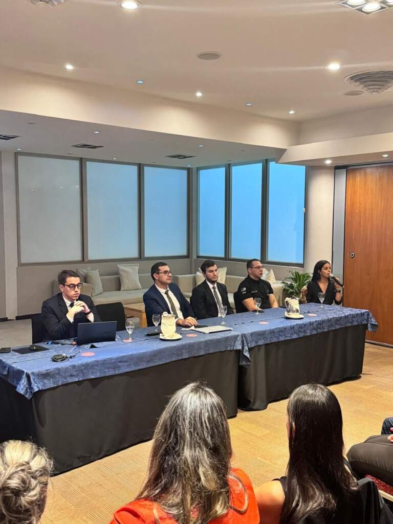 Procuración General capacita en Puerto Iguazú sobre delitos informáticos a policías y personal del Poder Judicial imagen-29