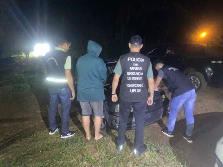 Desbaratan banda dedicada a estafas por redes sociales con la venta de vehículos: recuperaron un auto y una moto imagen-27