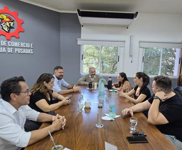 Elecciones 8J: Luis Holz impulsa un proyecto de Ordenanza para modernizar las habilitaciones comerciales en Posadas imagen-34