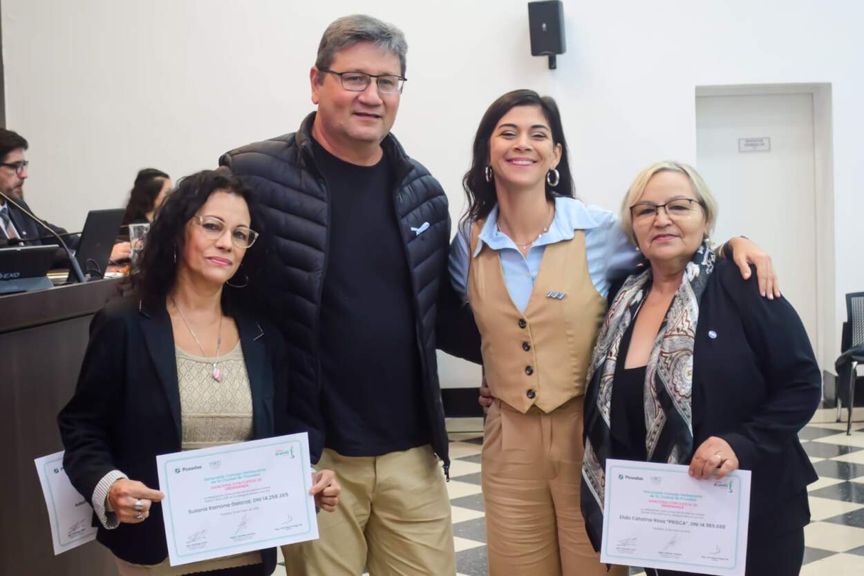 Premios Arandú: concejales posadeños presentaron el jurado para la edición 2024-2025 imagen-10