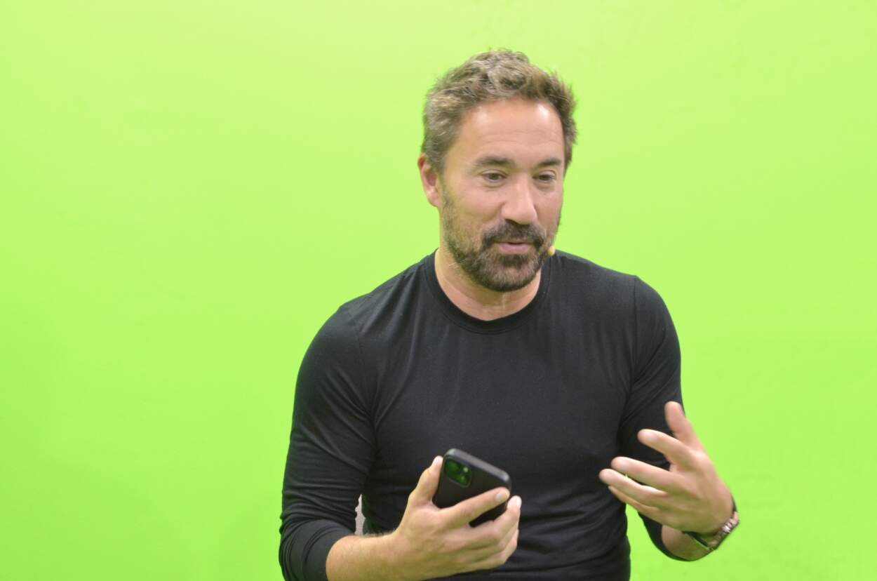 “YA Pelo” desembarca en Posadas como una nueva propuesta en salud capilar, impulsada por el cirujano Oscar Prevosti y el periodista Pablo Muney 9 “YA Pelo” desembarca en Posadas como una nueva propuesta en salud capilar, impulsada por el cirujano Oscar Prevosti y el periodista Pablo Muney imagen-8