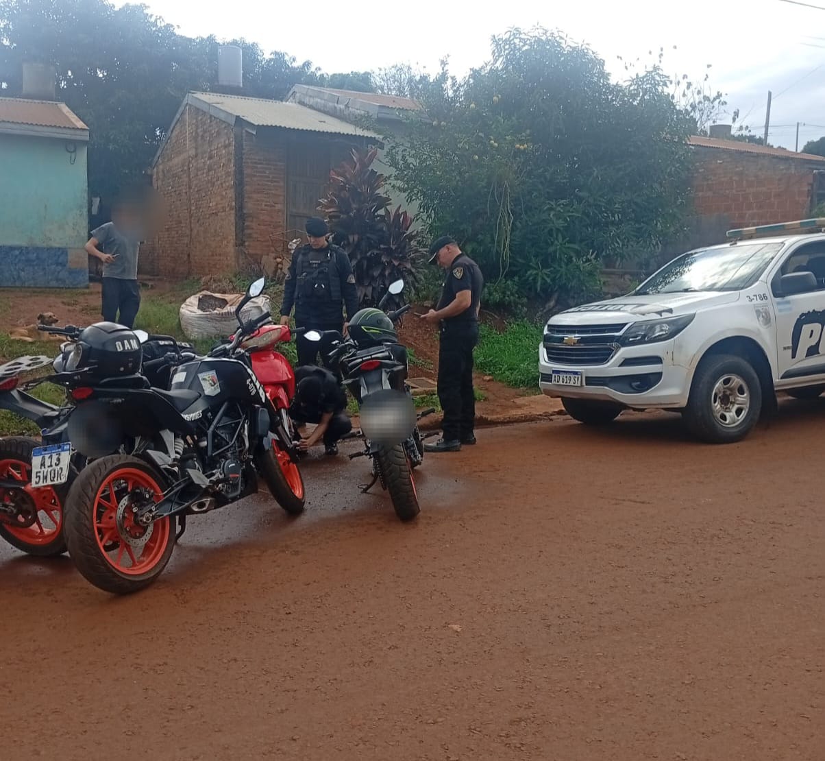 Desactivan red de robo de motos en Eldorado: picadas ilegales, adulteración y venta de motopartes 3 Desactivan red de robo de motos en Eldorado: picadas ilegales, adulteración y venta de motopartes imagen-2