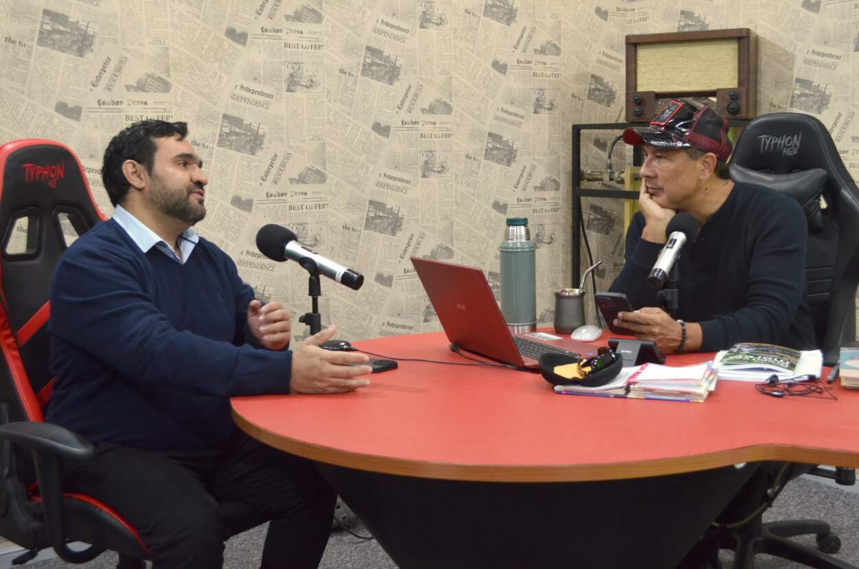 "No somos truchos, somos libertarios en serio", dice candidato a Concejal por el Partido Libertario Misiones en respuesta a los ataques de otros espacios que siguen la línea de Javier Milei 3 "No somos truchos, somos libertarios en serio", dice candidato a Concejal por el Partido Libertario Misiones en respuesta a los ataques de otros espacios que siguen la línea de Javier Milei imagen-2