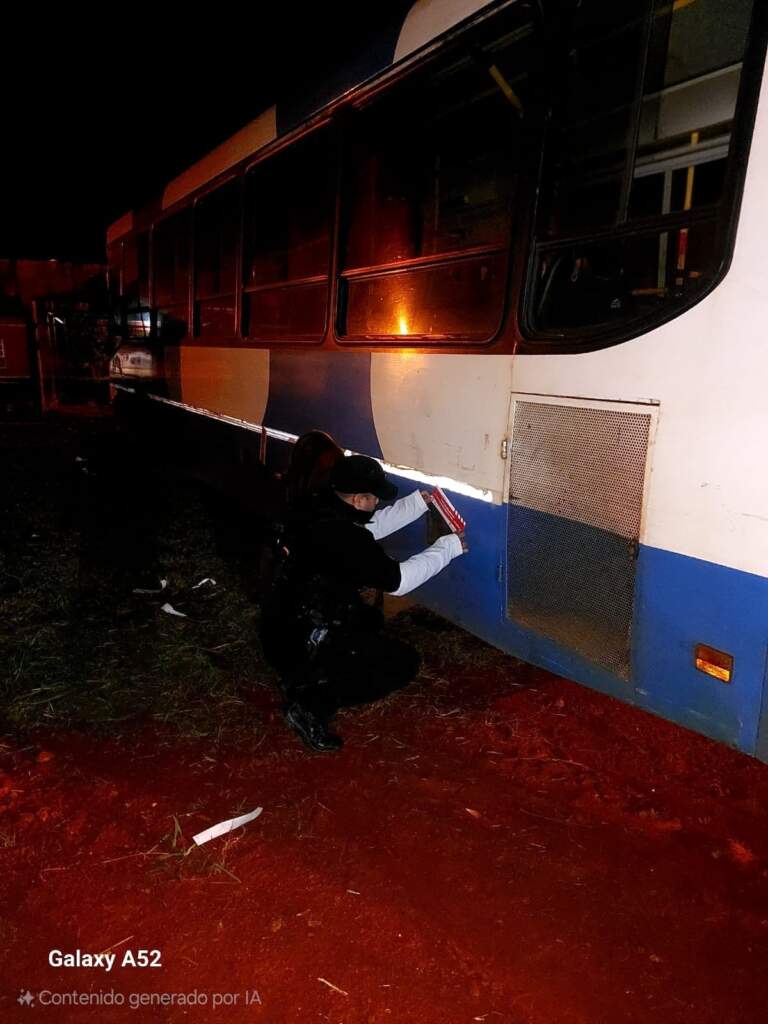Prevención vial: Sacan de circulación un colectivo que transportaba a tareferos en condiciones irregulares imagen-26