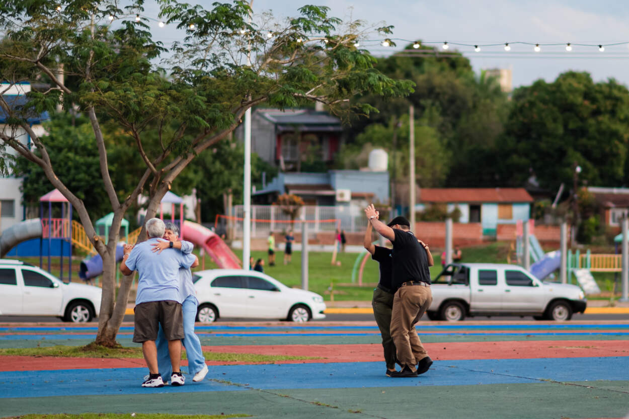 Música, danza y artes circenses, la celebración comunitaria del 25 de Mayo en el Parque posadeño "María Morínigo" imagen-16