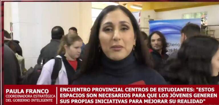 Instan a los jóvenes a participar del proceso político y a ejercer su derecho al voto, porque "si uno no vota, otro elige por uno" imagen-28