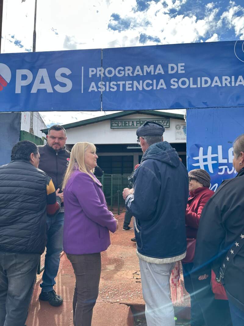 Más de 500 personas se beneficiaron con el  operativo del P.A.S. en   Barrio Las Dolores imagen-4