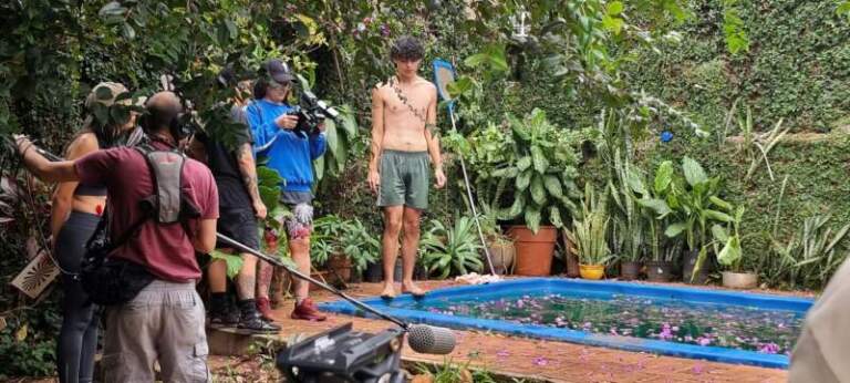 "El cuerpo sabe lo que está pasando": el cine misionero suma una nueva obra que cruza religión, diversidad y memoria sensorial imagen-28