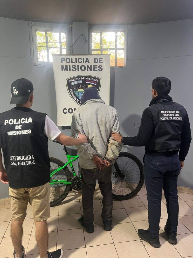 Prevención en Misiones: detuvieron a “Mbappé”, secuestraron armas tumberas y recuperaron objetos robados 11 Prevención en Misiones: detuvieron a “Mbappé”, secuestraron armas tumberas y recuperaron objetos robados imagen-10