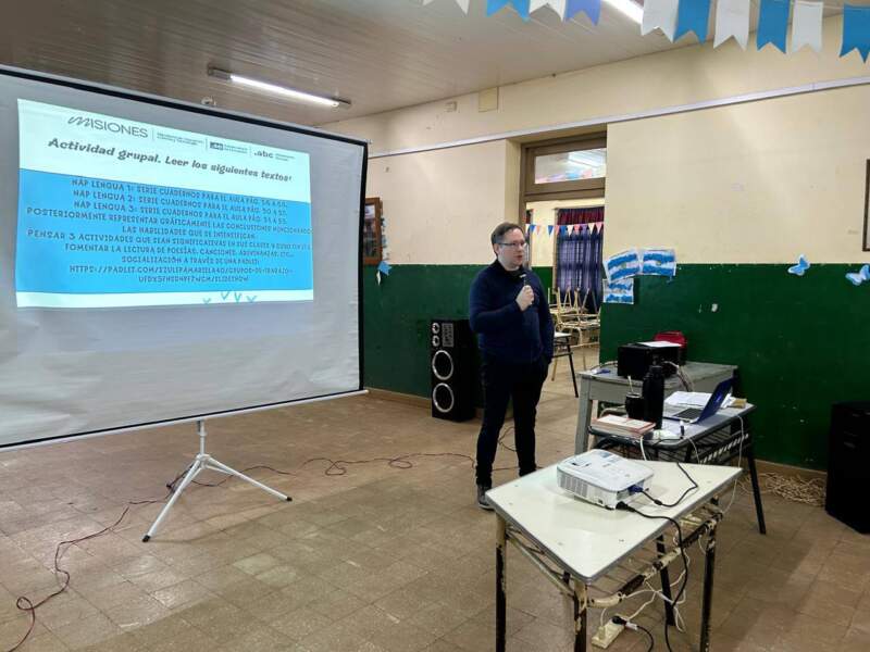 San José: activa participación en el Ateneo de Formación Docente en Alfabetización imagen-4