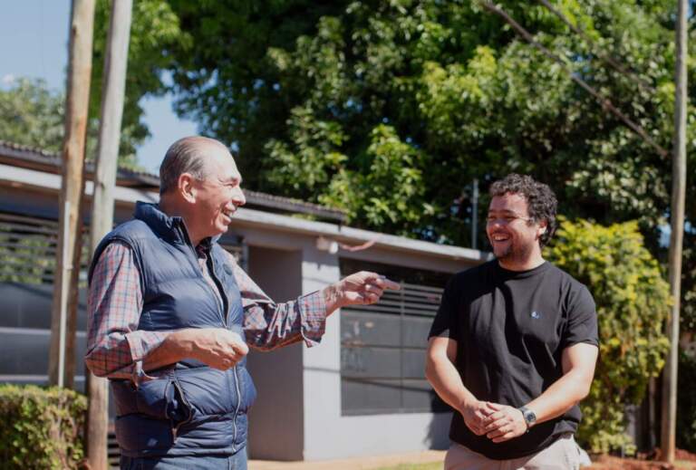 Elecciones 8J: “El vecino ve que lo que aporta al Municipio está en la calle: con obras, servicios y soluciones reales” imagen-3