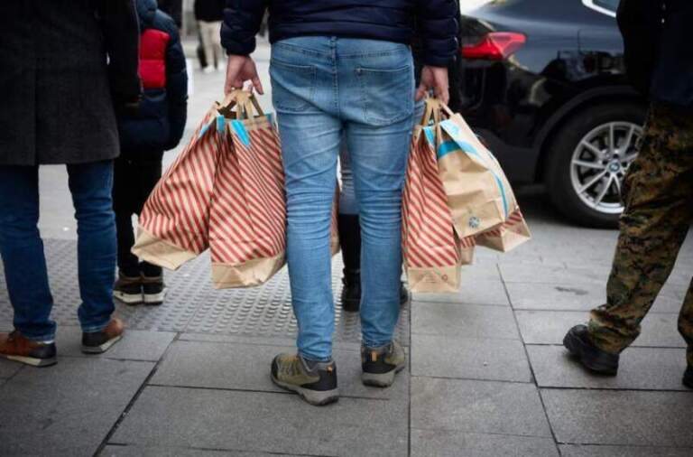 Las ventas por el Día del Padre cayeron 1,7%, pese a las promociones de los comercios imagen-30