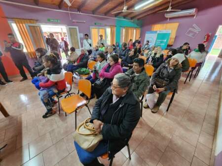 Más de 400 vecinos de Capioví accedieron a servicios de salud y asesoramiento a través del programa “Estamos con vos” imagen-7