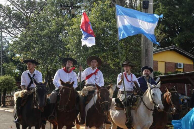 A octubre, con consignas de defensa misionerista en una provincia donde no hay lugar para los violentos imagen-6