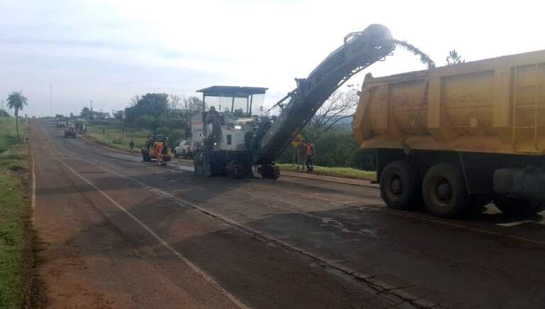 A partir de un pedido del Municipio avanza el reasfaltado de la Ruta 1 en el acceso a San José imagen-14