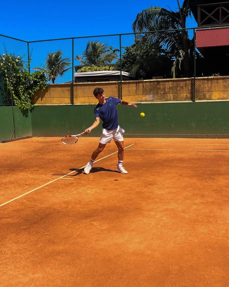 Desde Francia, el tenista misionero Tiziano Arriola Shaberger entrena y compite para sumar puntos y avanzar en el circuito profesional 7 Desde Francia, el tenista misionero Tiziano Arriola Shaberger entrena y compite para sumar puntos y avanzar en el circuito profesional imagen-6