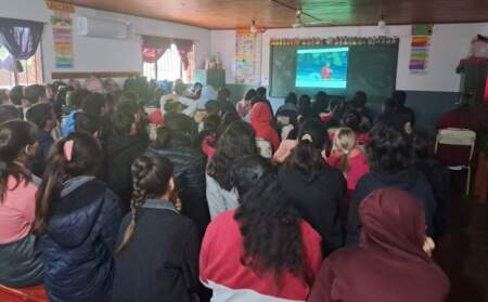 El Programa de Juego Responsable visitó Garuhapé y Posadas para dialogar con estudiantes sobre conductas de riesgo imagen-4