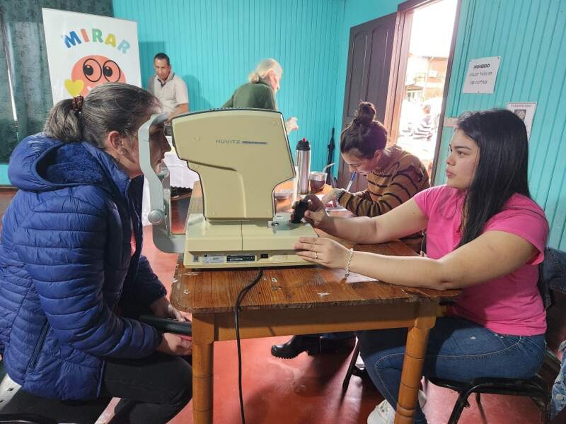 En Colonia Aurora, Mirar Mejor brindó soluciones integrales oftalmológicas imagen-6