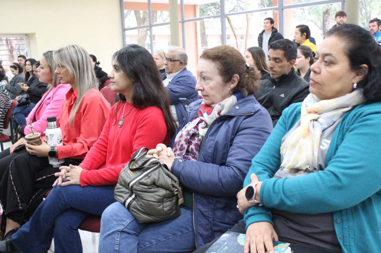 El "Mes de la Prevención" de las adicciones inició con un Taller del filósofo Alejandro Piscitelli 11 El "Mes de la Prevención" de las adicciones inició con un Taller del filósofo Alejandro Piscitelli imagen-10