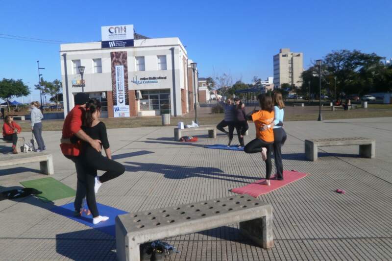 Semana del Yoga en Misiones: actividades abiertas en toda la provincia para celebrar una práctica reconocida por ley 5 Semana del Yoga en Misiones: actividades abiertas en toda la provincia para celebrar una práctica reconocida por ley imagen-4