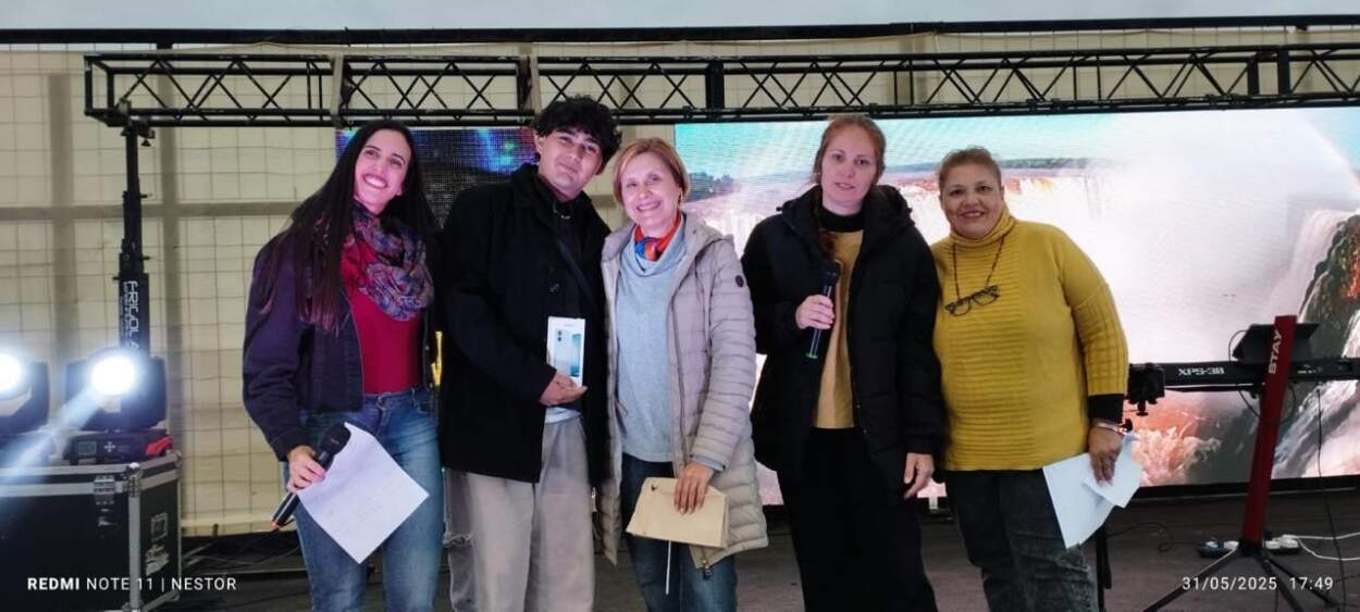 Garupá vivió una innovadora "batalla de moda reciclada" imagen-4