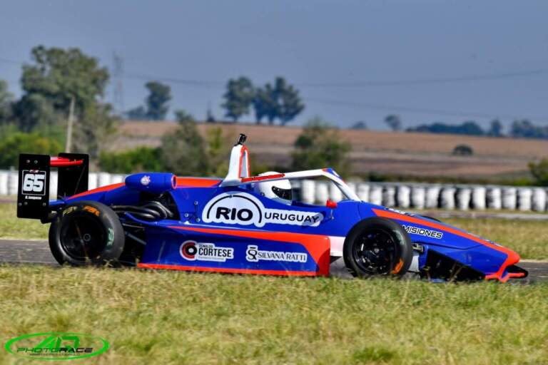 Automovilismo: Renato Longarzo Skanata corre en la cuarta fecha de la Fórmula 3 Entrerriana imagen-24