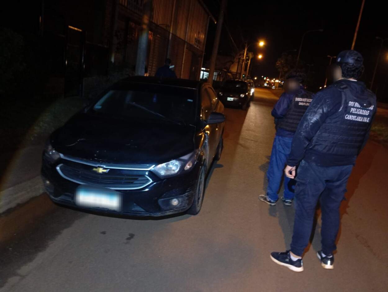 Golpe al narcomenudeo en Garupá: desarticulan dos búnkers de droga con sistema de vigilancia y delivery 5 Golpe al narcomenudeo en Garupá: desarticulan dos búnkers de droga con sistema de vigilancia y delivery imagen-4